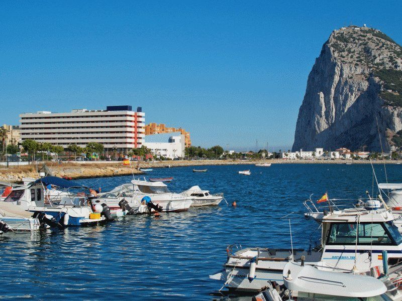 فندق أسور كامبو دي جيبرالتار La Línea de la Concepción المظهر الخارجي الصورة